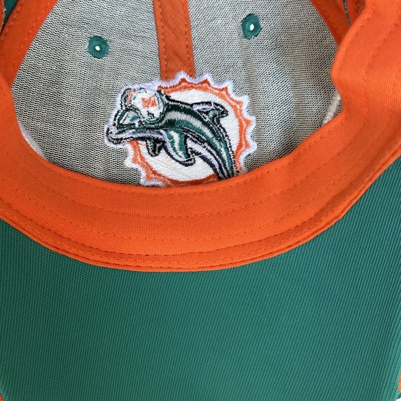 Miami Dolphins Reebok Fitted Cap / Hat NFL Equipment Authentic Sideline Retro - Picture 7 of 10